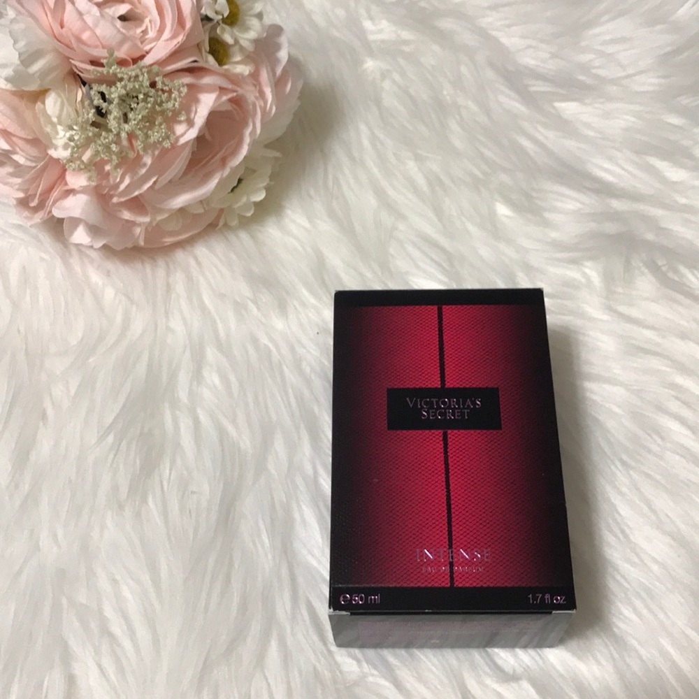 🎀 NWT Victoria’s Secret Fragrance